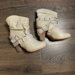 Tan heeled boots